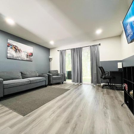 The Lux 28 Tvs Every Room Free Wifi Atlanta Exteriér fotografie